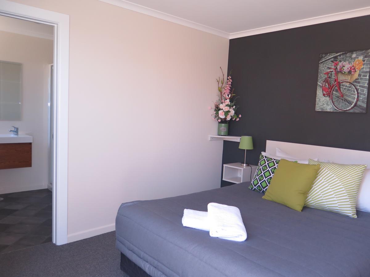 Wheels And Reels Accommodation Mossburn Exteriér fotografie
